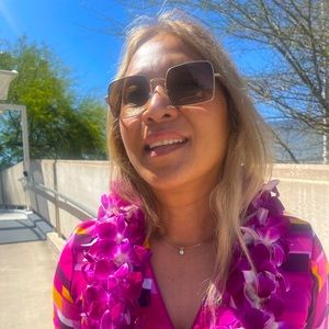 Meet your Posher, Biba